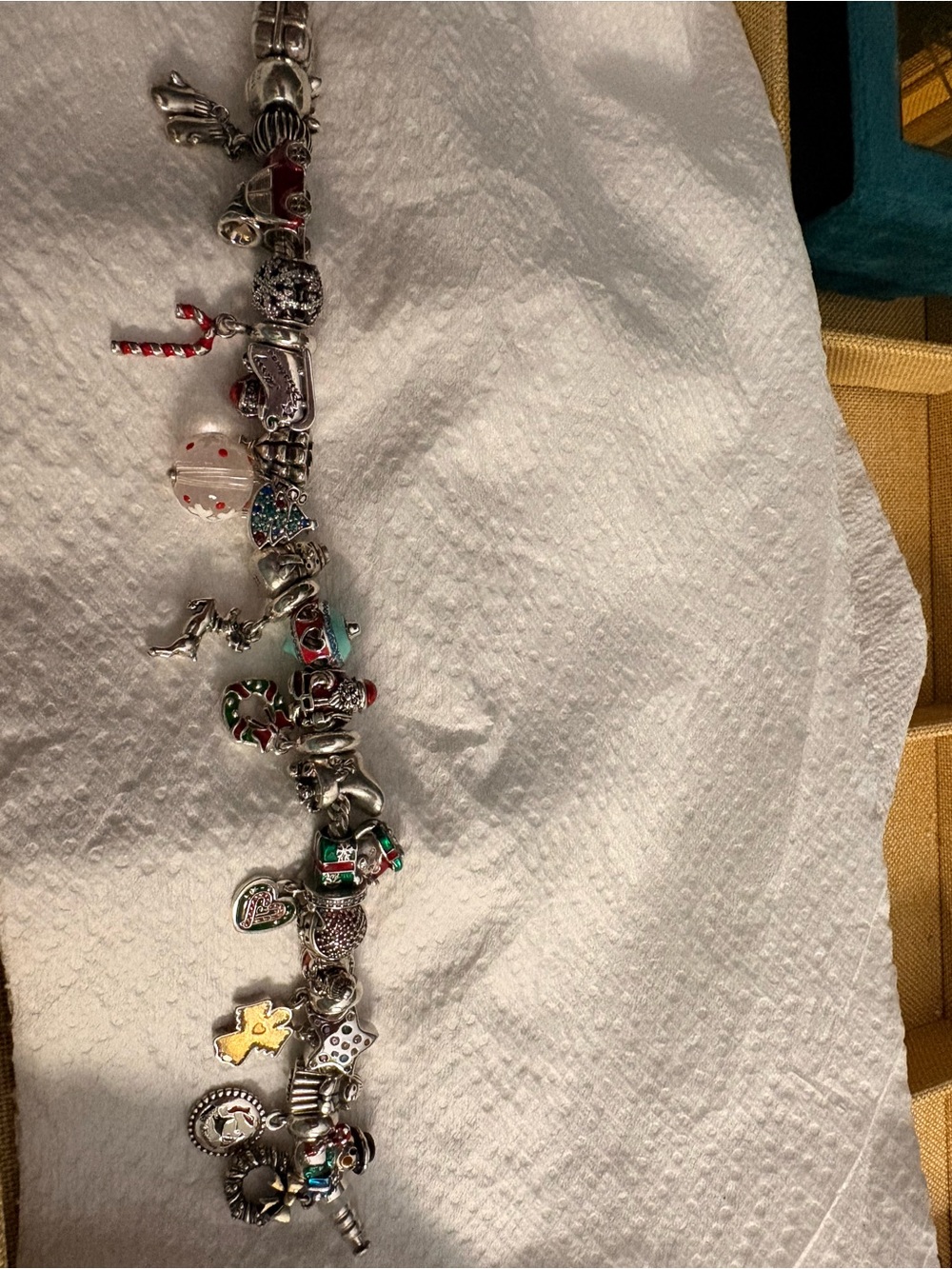 Pandora barrel clasp Christmas theme bracelet - Picture 2 of 8